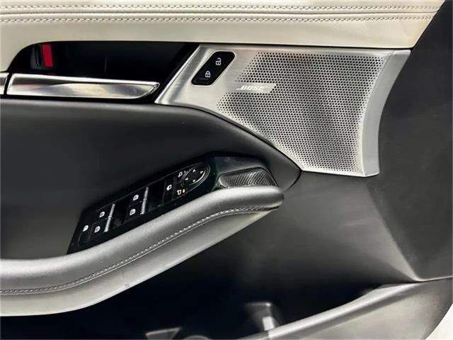 Mazda 3 SkyActiv e-Skyactiv