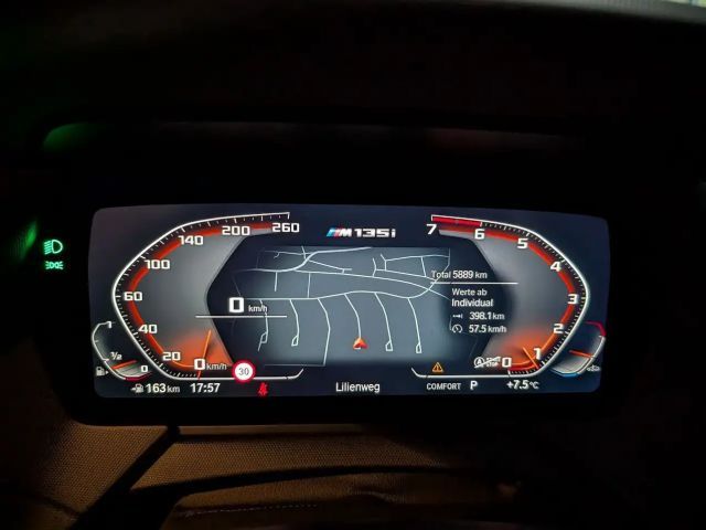 BMW 135 135i Sedan xDrive