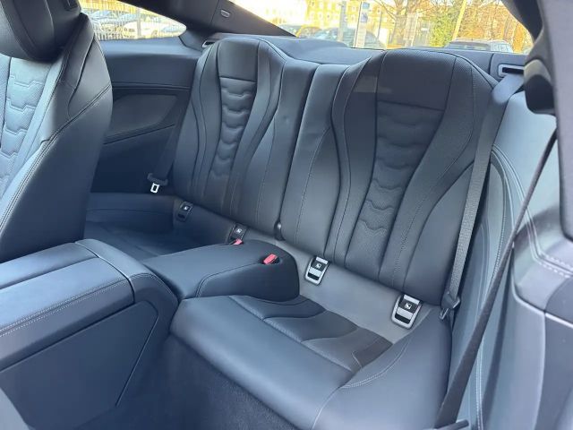 BMW 840 840i Coupé M-Sport