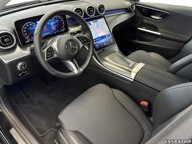 Mercedes-Benz C 200 AVANTGARDE Sedan