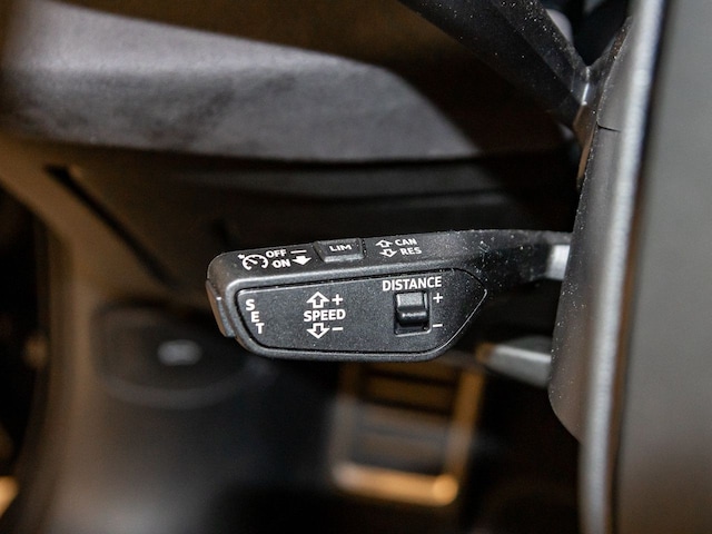 Audi A6 Avant Quattro S-Tronic