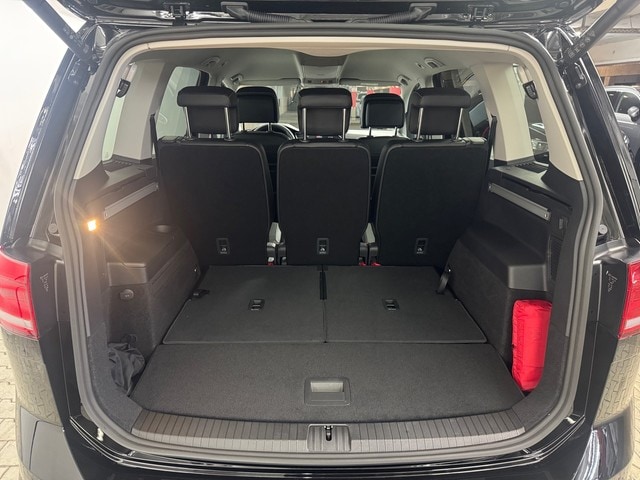 Volkswagen Touran Touran Goal Rear View Allwetter Navi 7 Sitzer