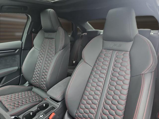 Audi RS3 Quattro S-Tronic Sedan