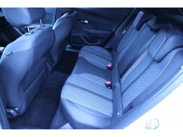 Peugeot 2008 Allure Pack BlueHDi EAT8