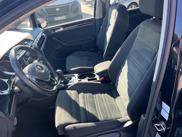 Volkswagen Touran 2.0 TDI Highline