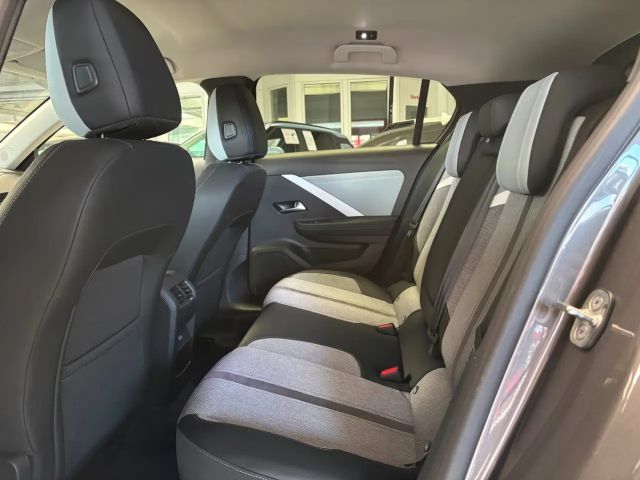 Opel Astra 1.2 Turbo Turbo