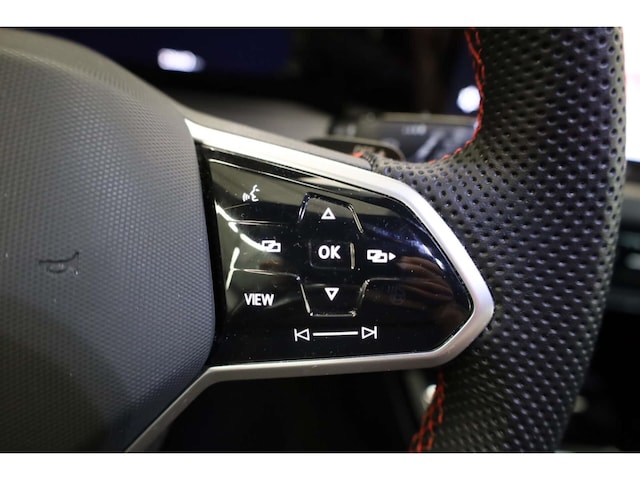 Volkswagen Golf 2.0 TSI