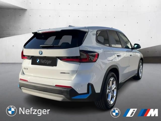 BMW iX1 xDrive30