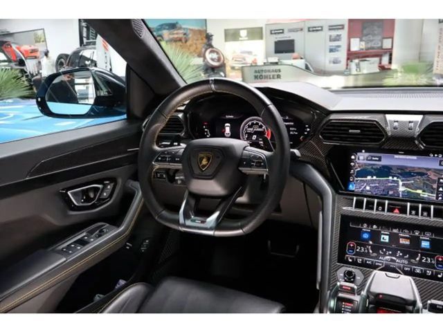Lamborghini Urus Ceramic,Carbon,B&O Sound,Voll,Garantie06/26
