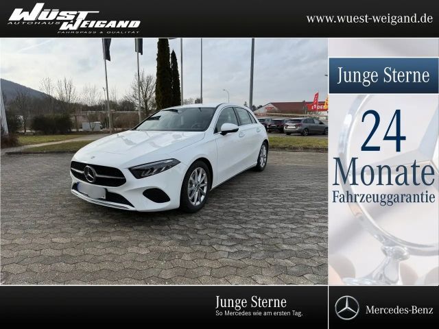 Mercedes-Benz A 180 Progressive