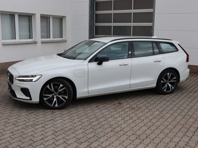 Volvo V60 R-Design Recharge T6