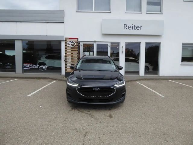 Ford Focus Traveller 1,5 EcoBlue *LED*