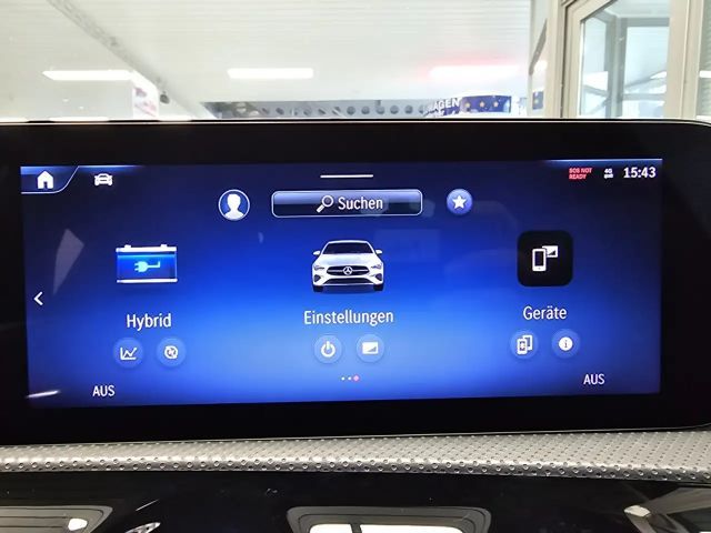 Mercedes-Benz CLA 250 AMG Line Sedan