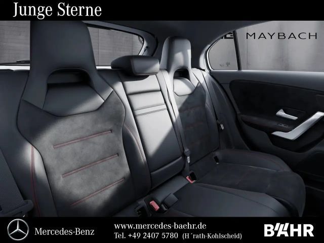 Mercedes-Benz A 200 A 200 d AMG Line