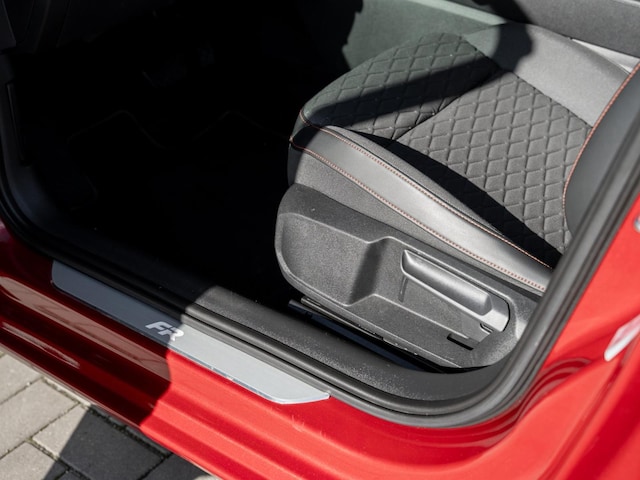 Seat Leon 1.5 eTSI DSG Sportstourer