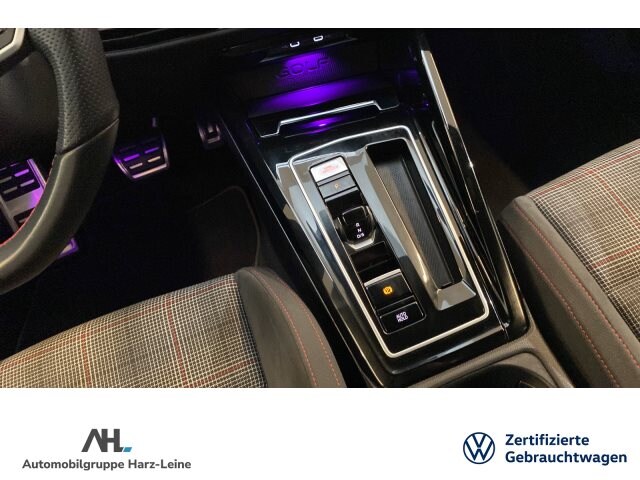 Volkswagen Golf 2.0 TSI DSG Golf VIII