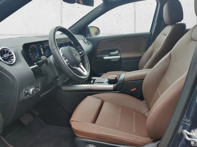 Mercedes-Benz GLA 250 4MATIC Progressive