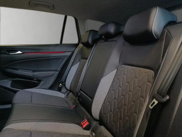 Volkswagen Golf 1.5 eTSI DSG Golf VIII Variant