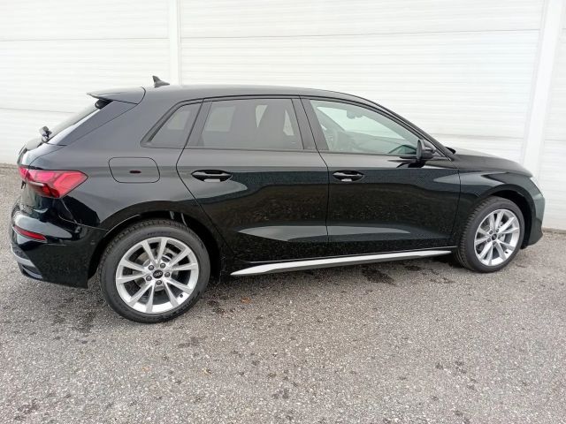 Audi A3 30 TDI Sedan