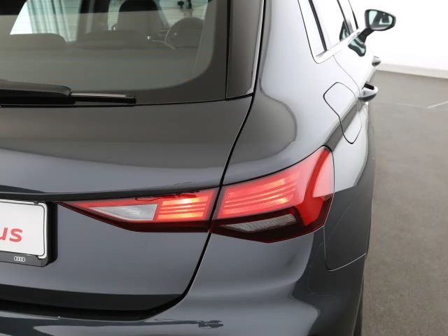 Audi A3 30 TFSI S-Tronic Sedan Sportback