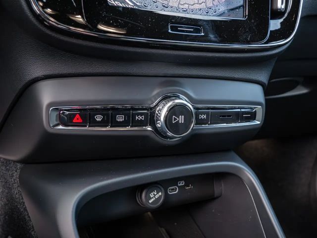 Volvo XC40 Dark Plus