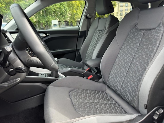 Audi A1 30 TFSI Allstreet