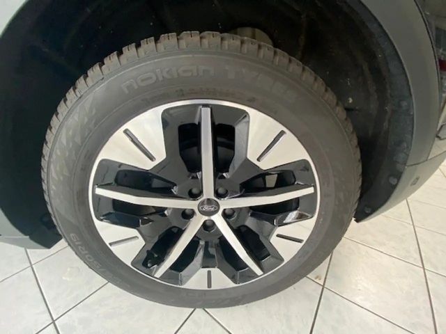 Ford Explorer Extended range RWD