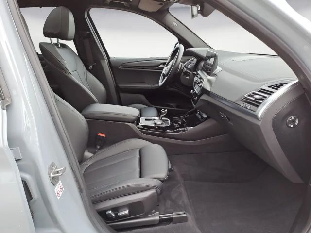 BMW X3 d Innovationsp. Panorama Head-Up RFT