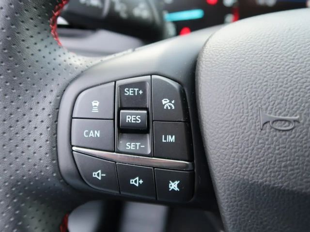 Ford Focus ST Line Wagon