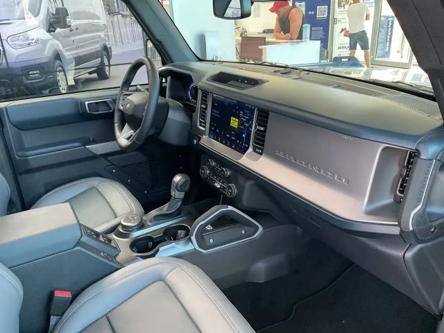 Ford Bronco 4x4 AWD Outer Banks