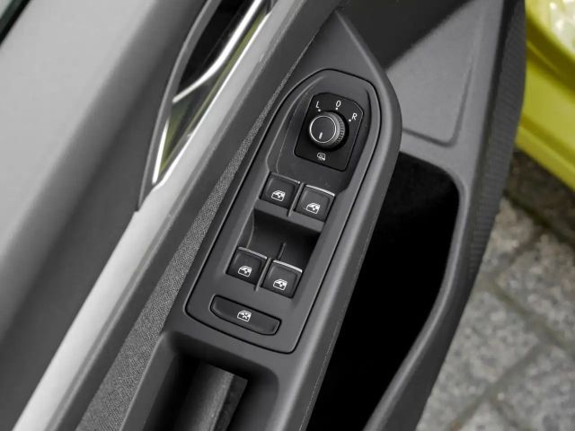 Volkswagen Golf 1.0 TSI Golf VIII Life Variant