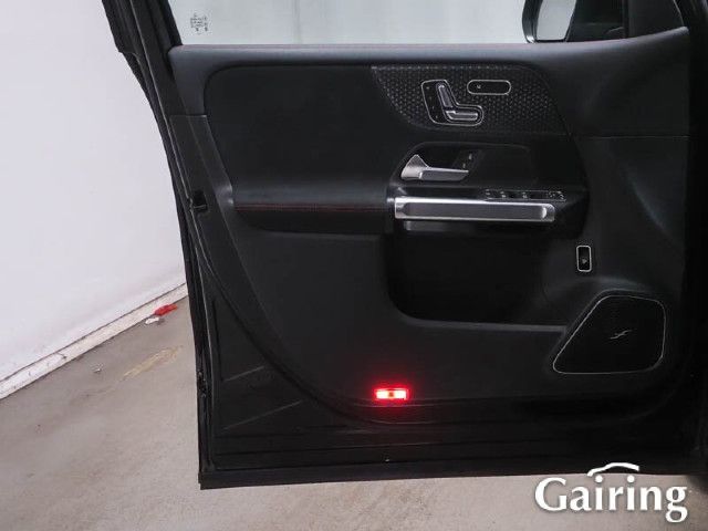 Mercedes-Benz EQB 300 4MATIC