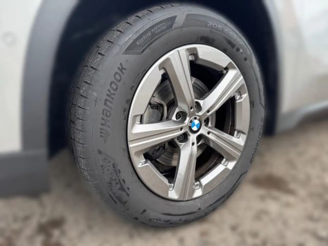 BMW X1 20dxA +NAVI+SPORTSITZ+LED+SHZ+LHZ+CAM+FLA+