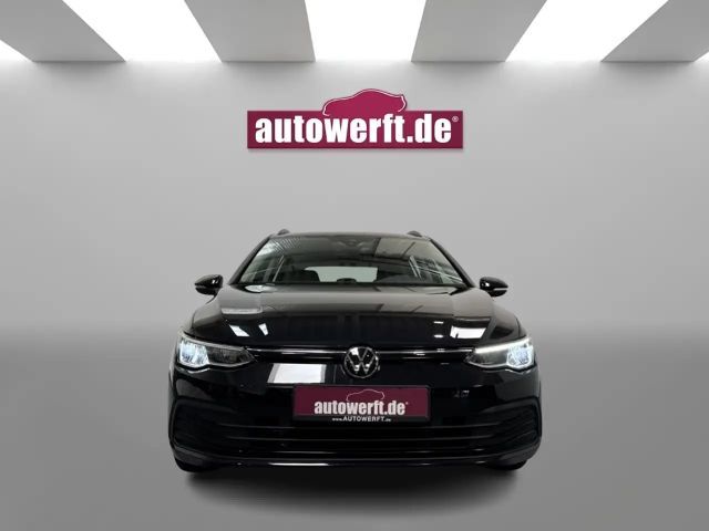 Volkswagen Golf 1.5 TSI DSG Life Variant