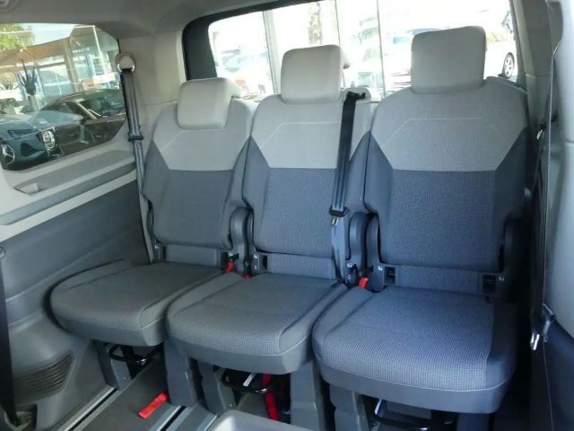 Volkswagen Multivan Life T7