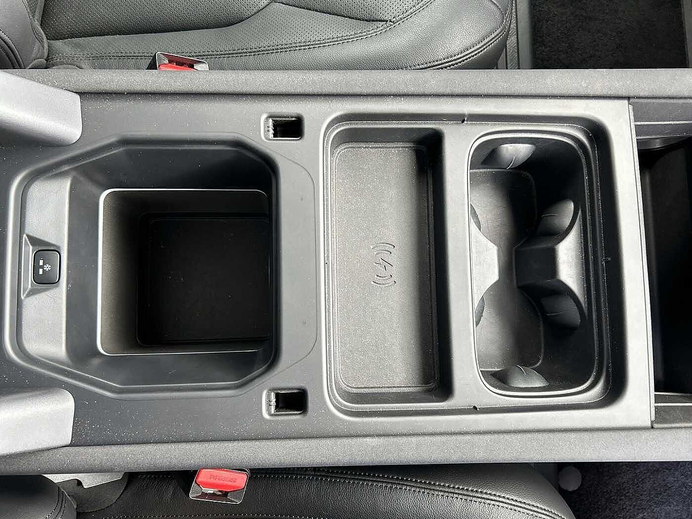 Land Rover Defender 90 SE