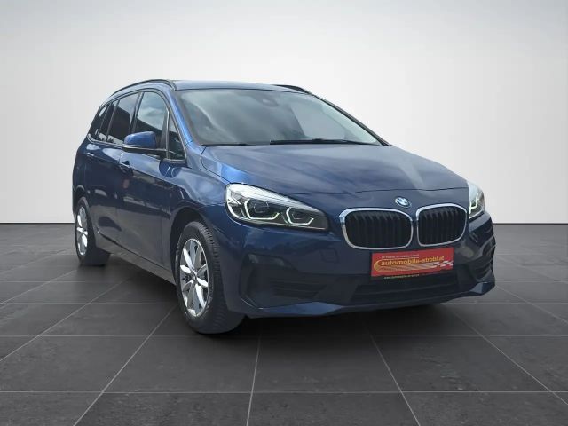 BMW 216 216d Advantage pakket