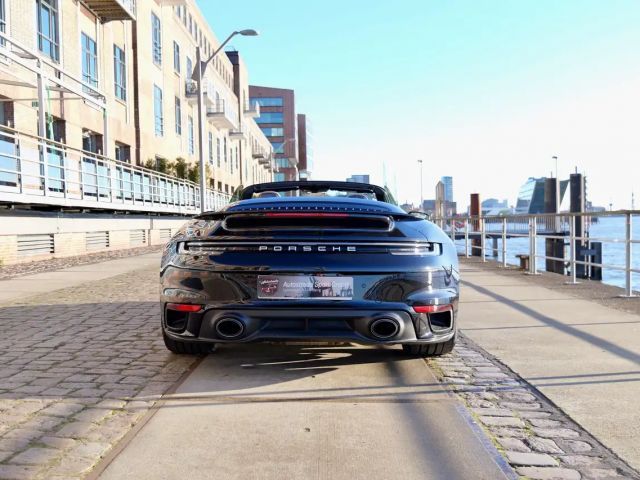 Porsche 992 Cabrio Turbo