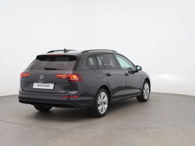 Volkswagen Golf Business DSG Variant