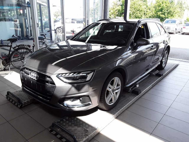 Audi A4 Avant S-Tronic