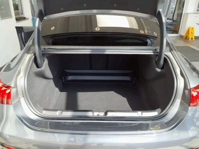 Mercedes-Benz EQE 350 AMG Line Sedan