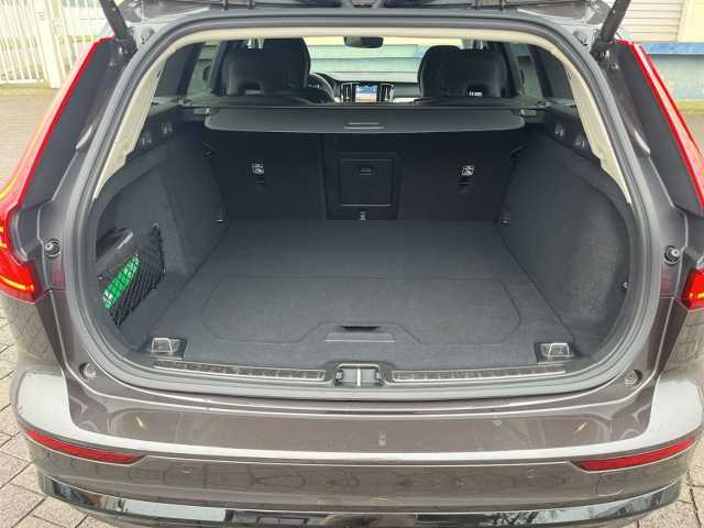 Volvo V60 AWD Dark Plus T8