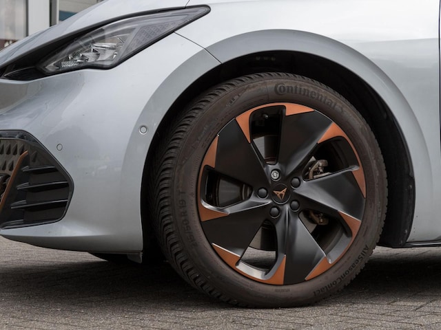 Cupra Born Born 360 ALLWETTER LM19 PRIVACY SITZHZ