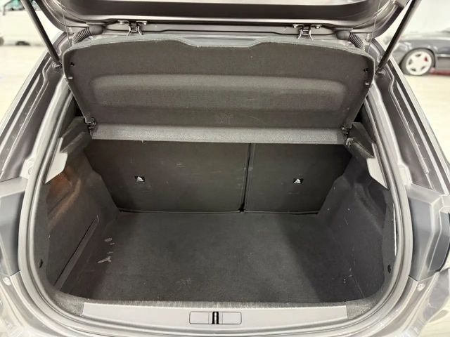 Peugeot 208 Allure Pack