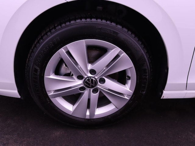 Volkswagen Golf 1.5 TSI Golf VIII Life