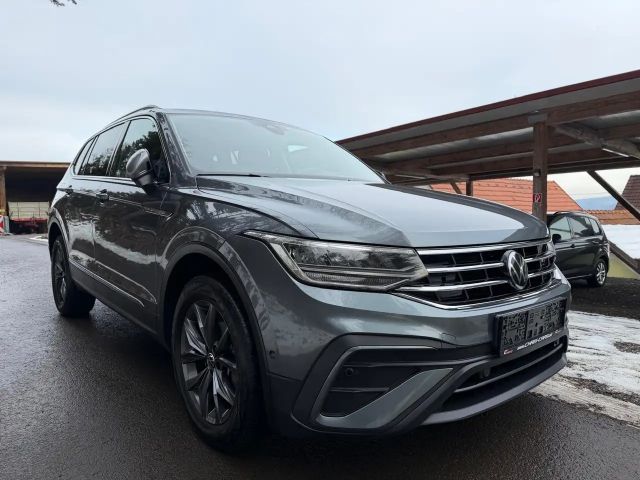 Volkswagen Tiguan 4Motion Allspace Life