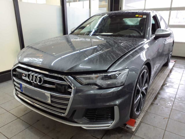 Audi S6 Quattro Sedan