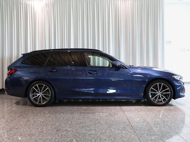 BMW 320 320i Touring