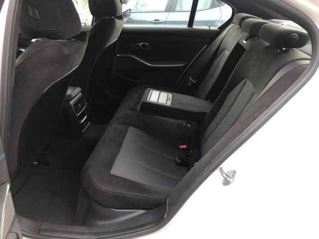 BMW 330 330e M-Sport Sedan