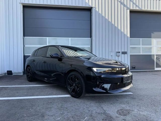 Opel Astra GS-Line Grand Sport